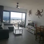 Alyce Apartment *